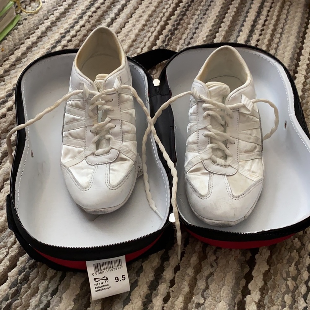 Nfinity Evolution Cheer Shoes - Picture 2 of 4